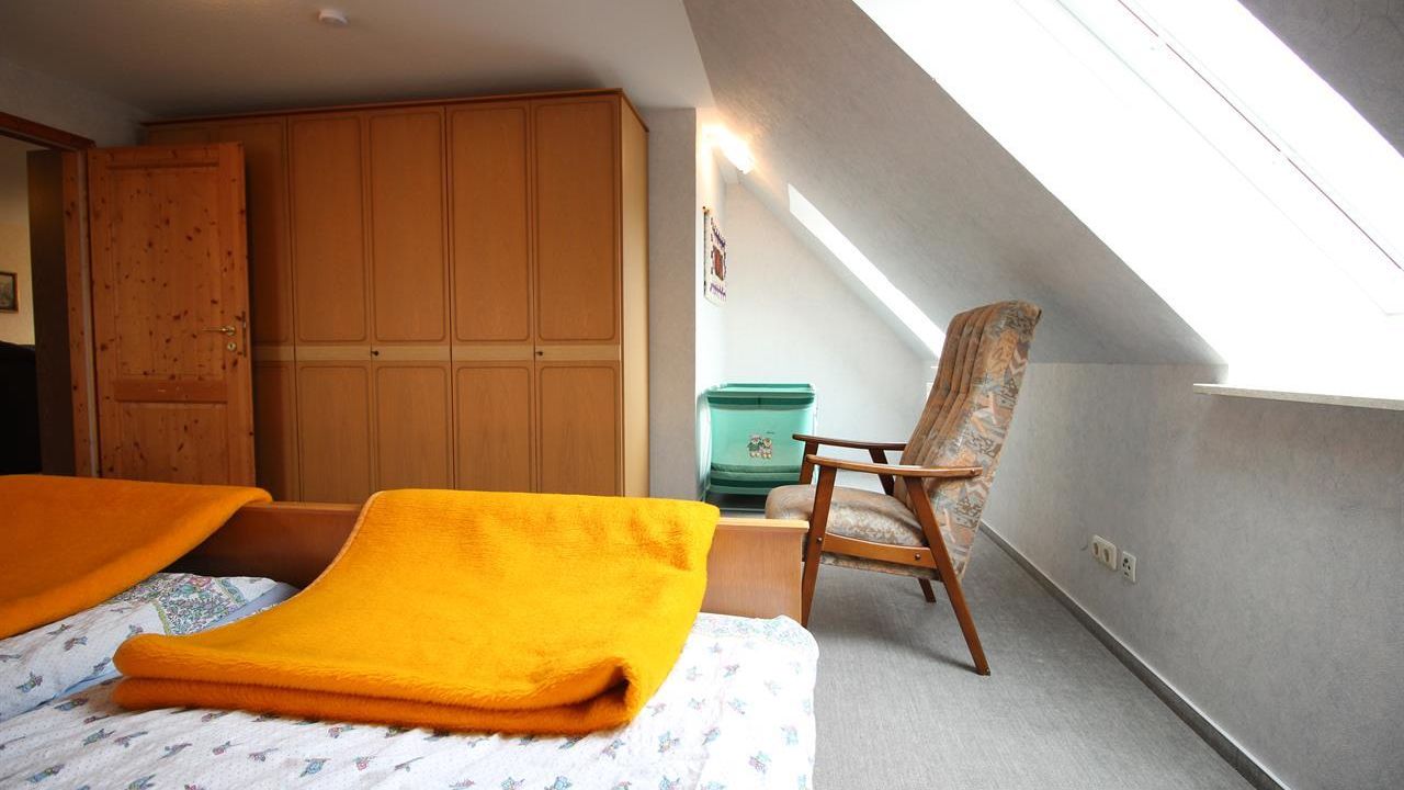 Schlafraum mit Doppelbett Schlafraum mit Doppelbett